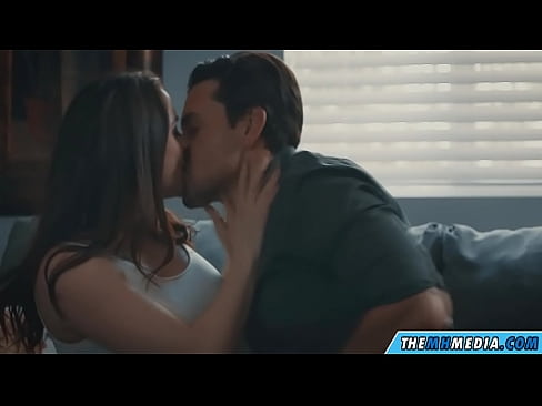 ❤️ 浪漫的性爱,有一个好的胸脯的妈妈 Quality porn